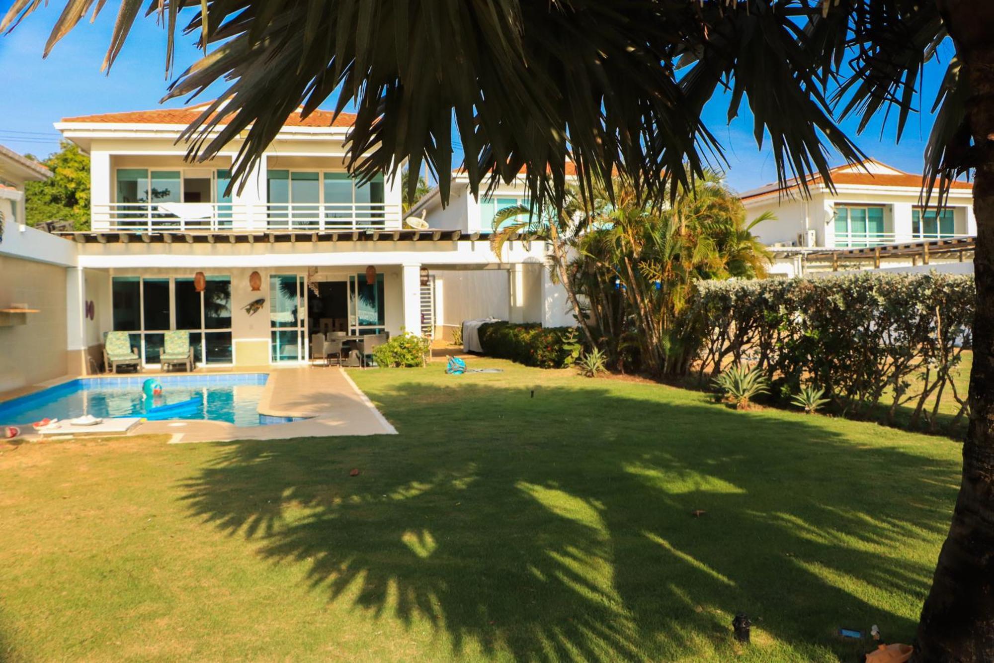 Villa Casa Arcoíris: Espectacular Casa En Con Acceso Directo A La Playa *
